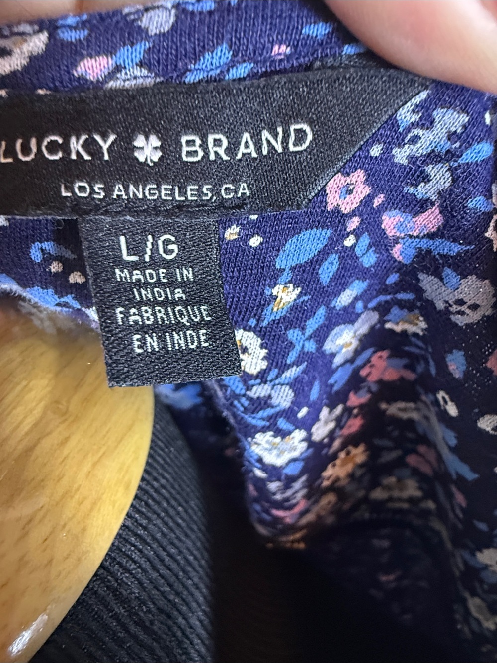 Lucky Brand Floral V-Neck Top Navy Blue Ruffle Hem Elastic Ruffle Short Sleeves - Picture 11 of 11